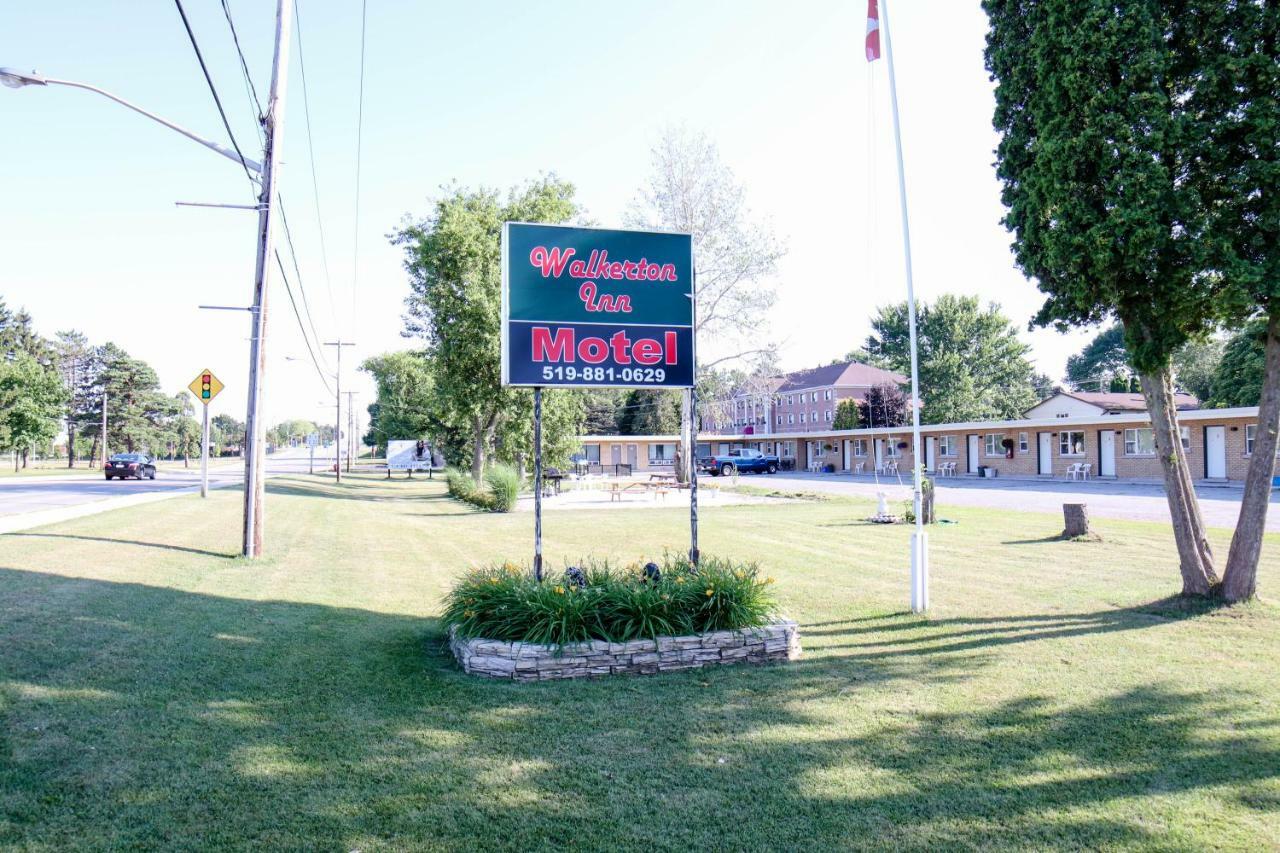 Walkerton Inn Motel エクステリア 写真
